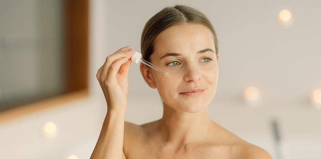 Dermatologische Pflege für gereizte Haut
