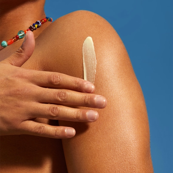 Protect & Moisture To Go SPF30