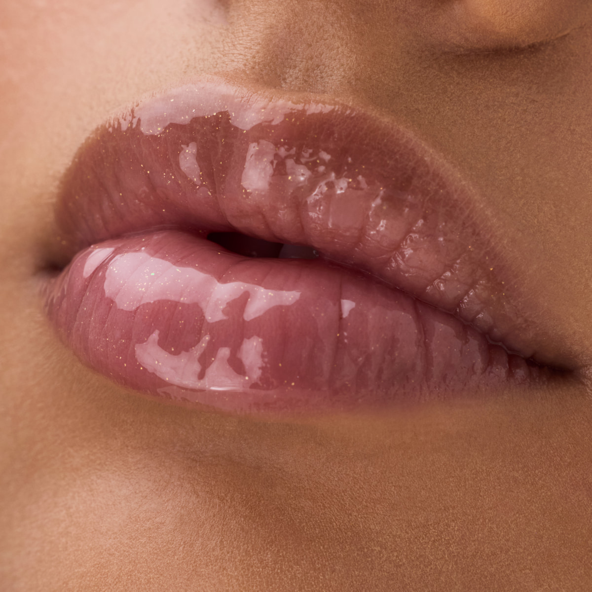 Aura Drop Lip Elixir - 010 Sparkle Served