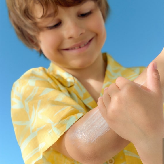Kids To Go Lozione Solare Protezione & Cura SPF50+
