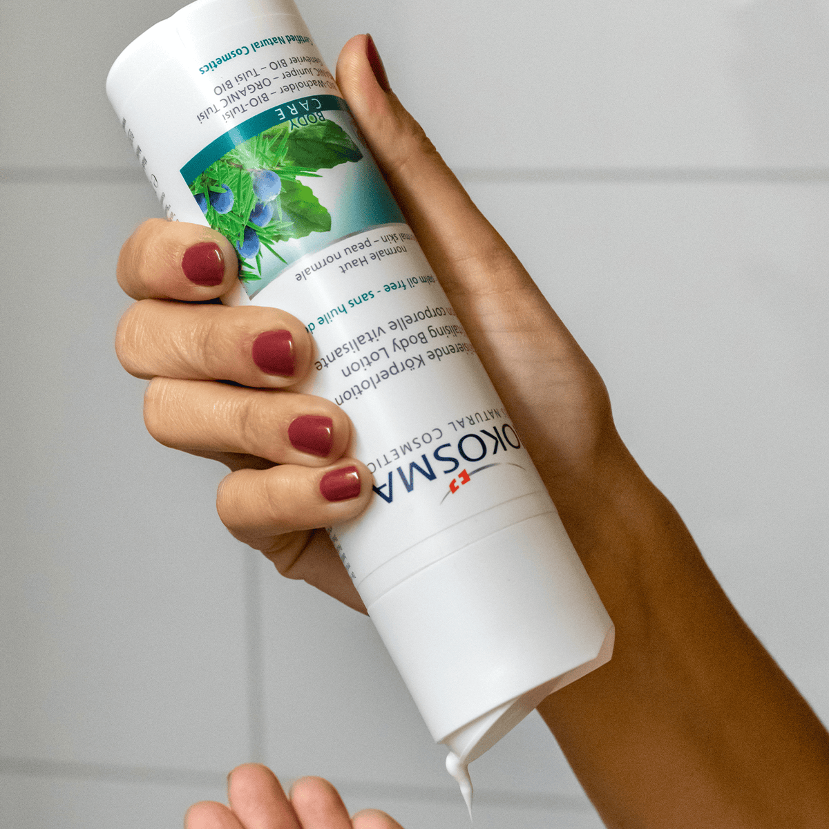 Vitalising Body Lotion Juniper Tulsi