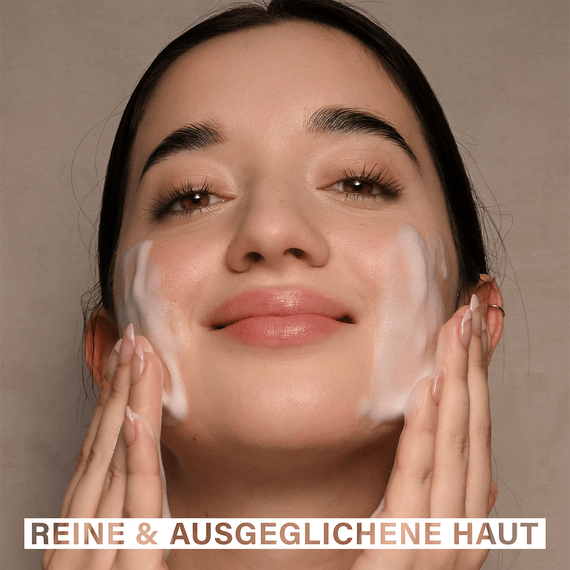 Soothing Cleansing Foam