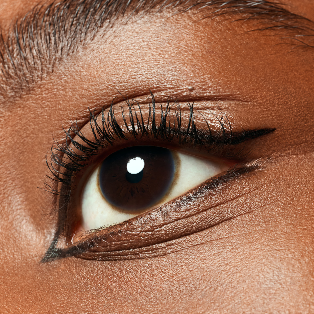 Extreme Lengthening & Volume Mascara - 03 Black Waterproof