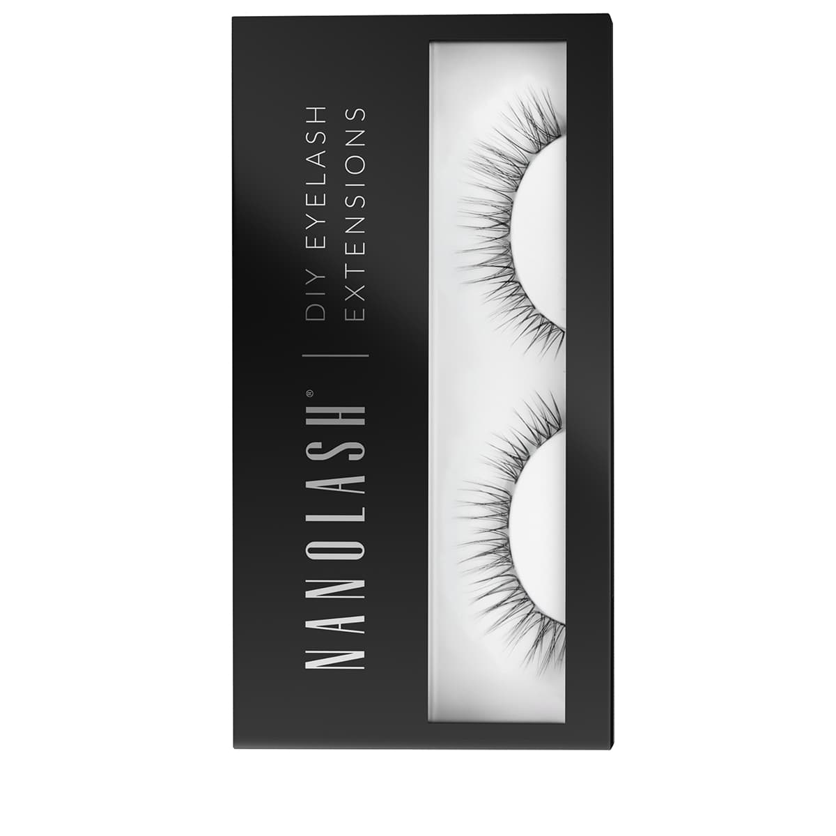 Innocent - Light Volume Lash Look