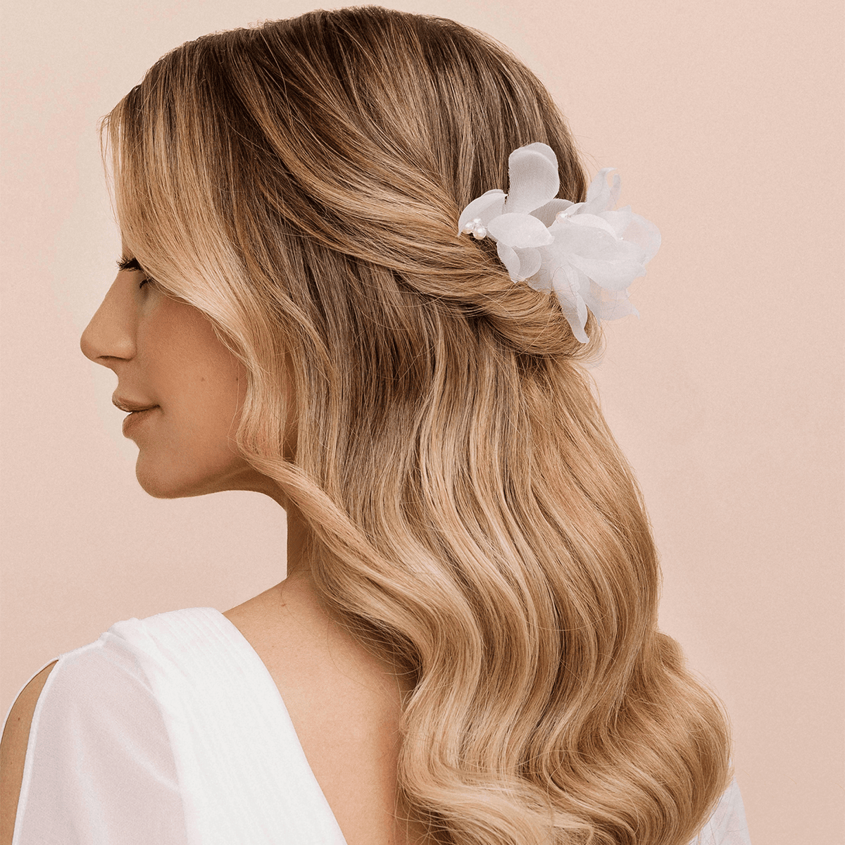 Forcina per capelli con fiori di tulle e perle, bianco, 2 pezzi