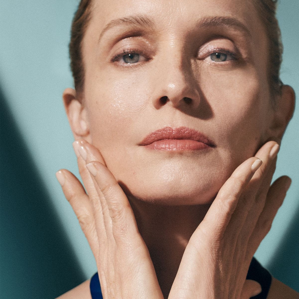 The Lifting Firming Serum