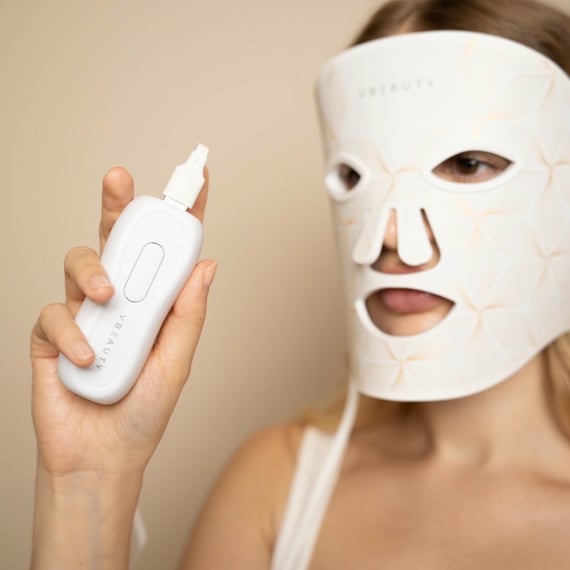 GlowAge LED Face Mask