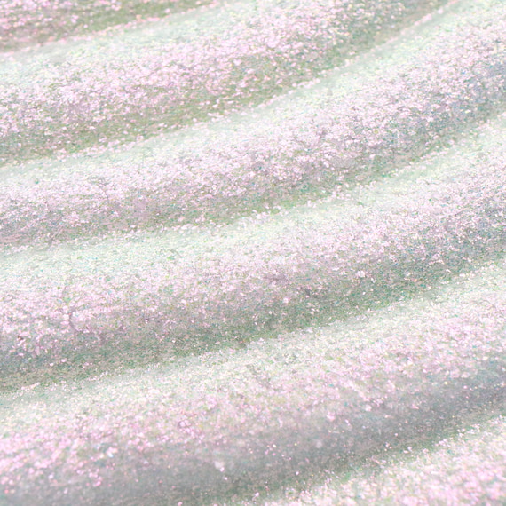 Prismatic Shift Eyeshadow