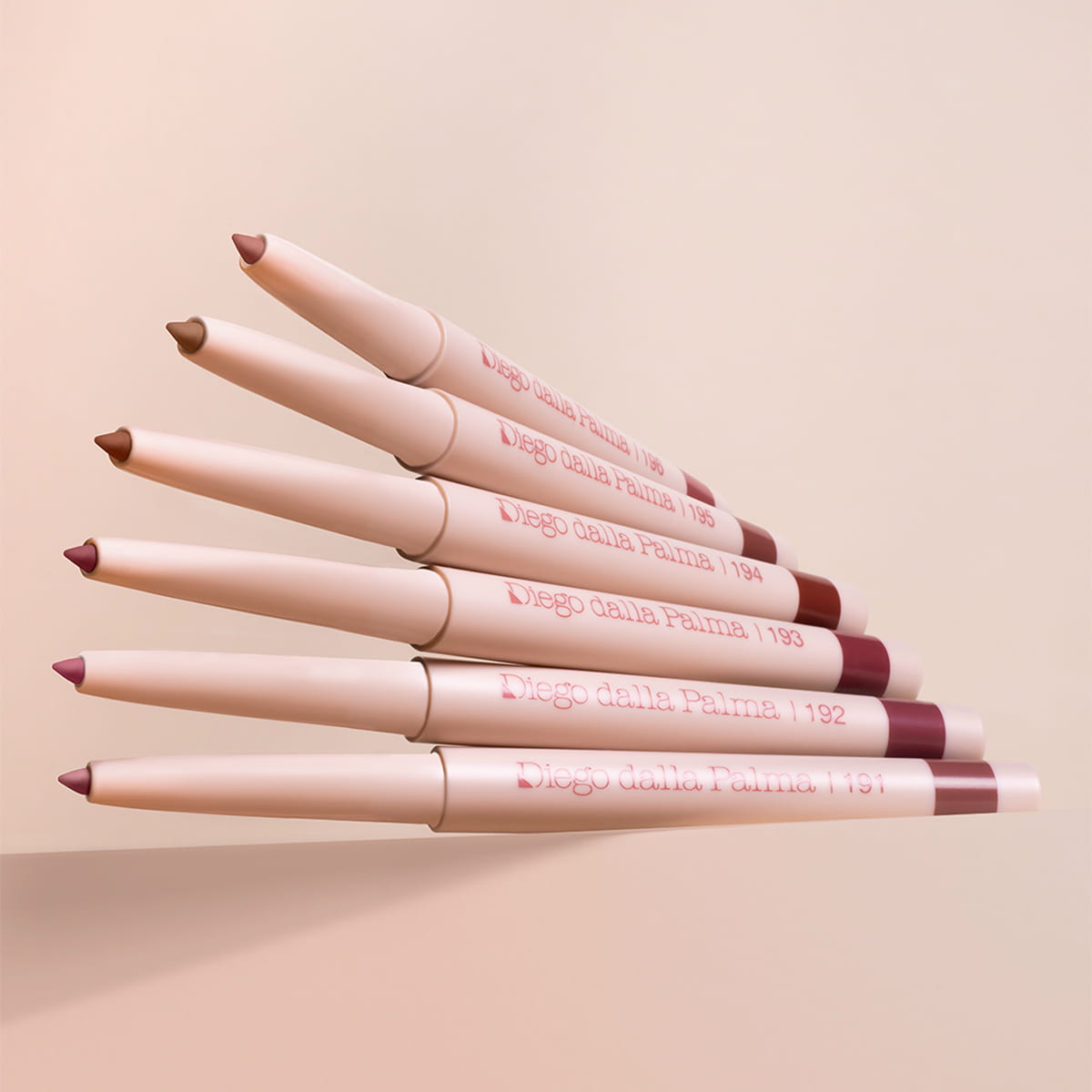 Volume Effect Lip Liner