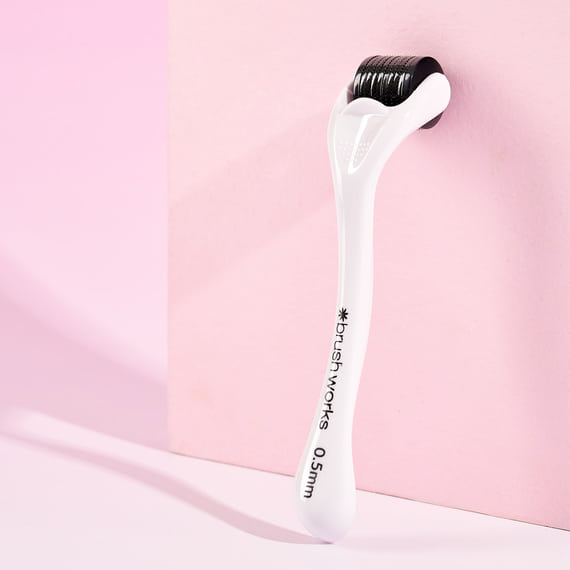 Micro Needle Derma Roller 