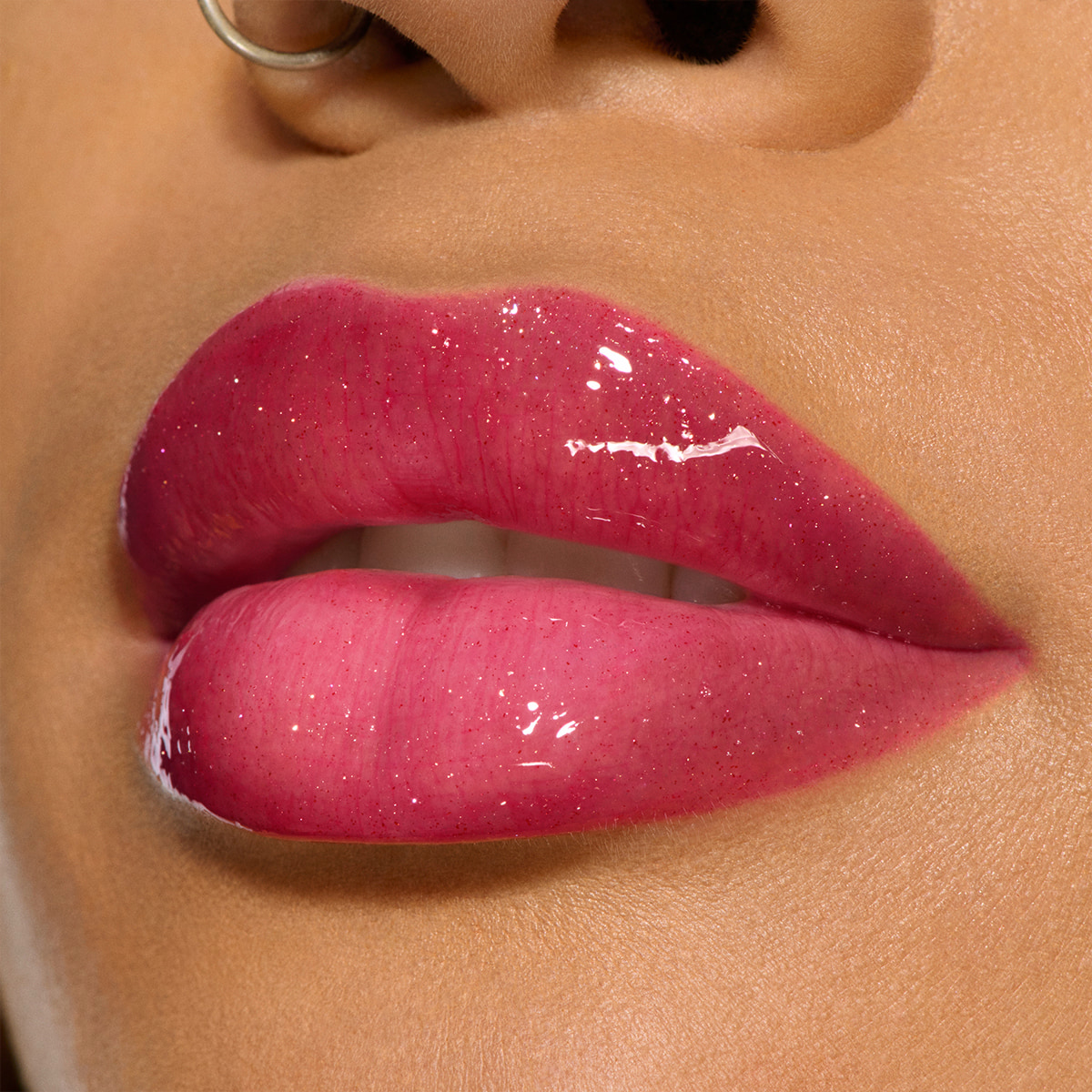 Viva Glam Lipglass Air Viva Kimmitment