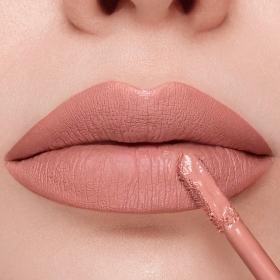 Stay On Me Liquid Lipstick 