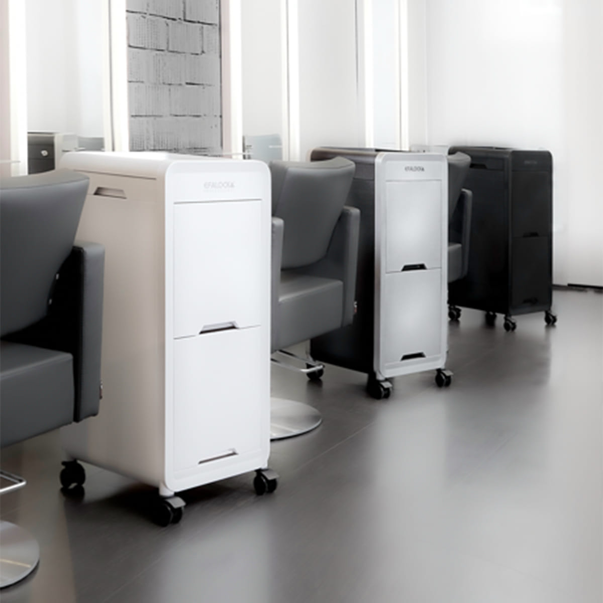 Arbeitswagen eNobile Schwarz