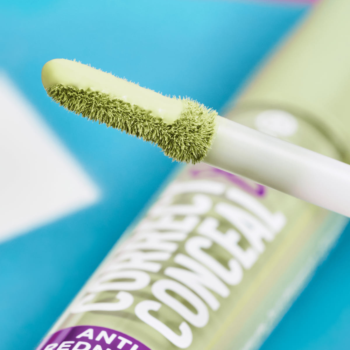 Correct & Conceal Anti Redness Concealer - 100 Universal