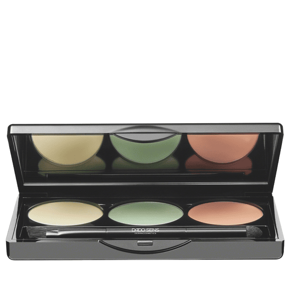 Concealer (yellow, green, beige)