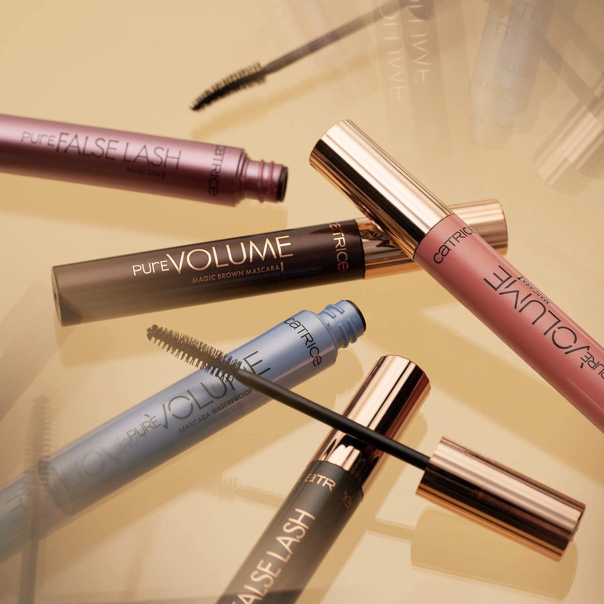 Pure False Lash Mascara - 010 Truly Black