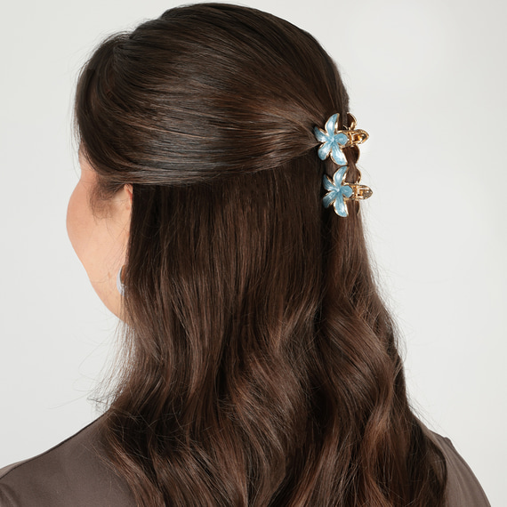 Set De Pinces Fleur Dorées Avec Finition Nacrée - Bleu Clair