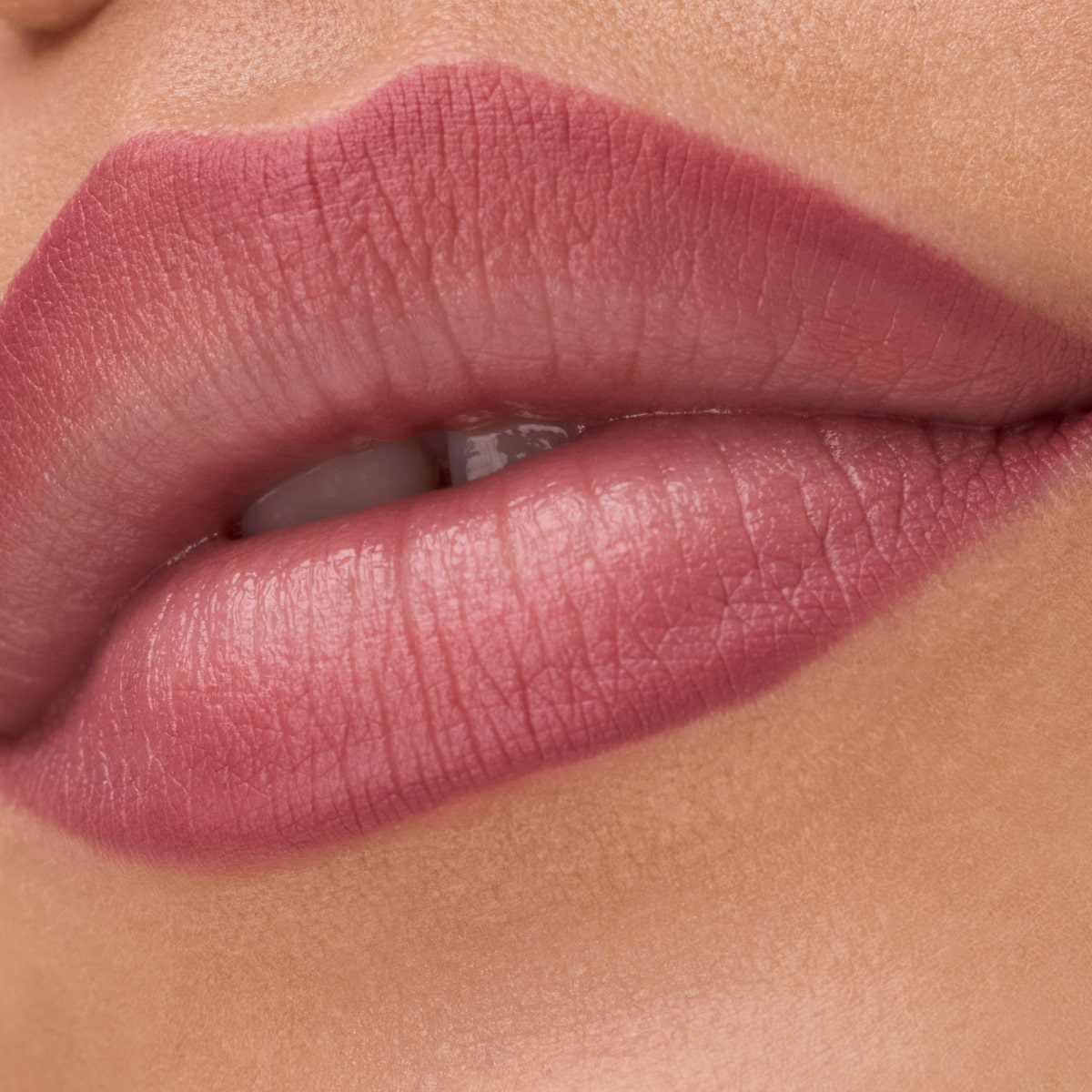 The Gloss Collective Berry Lip Set - 01 Gloss The Line!