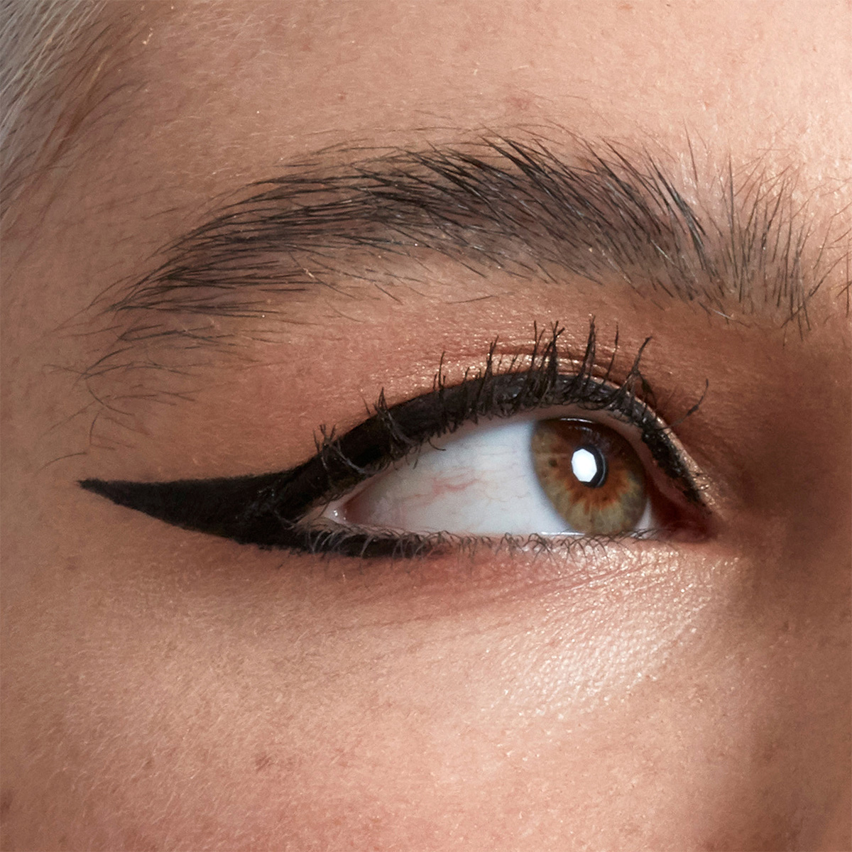 Semi-Permanent Liquid Liner