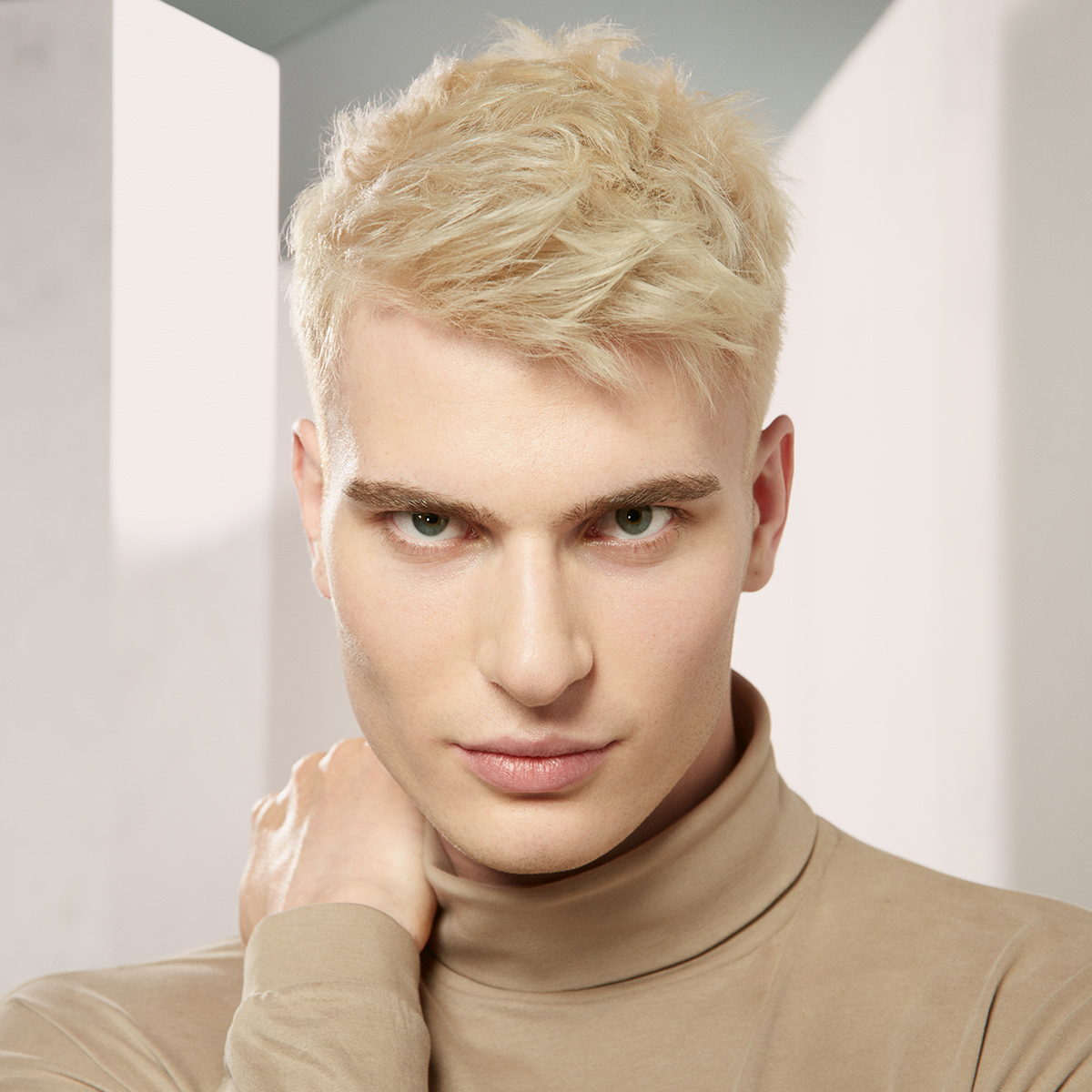 All Blondes Rich Shampoo