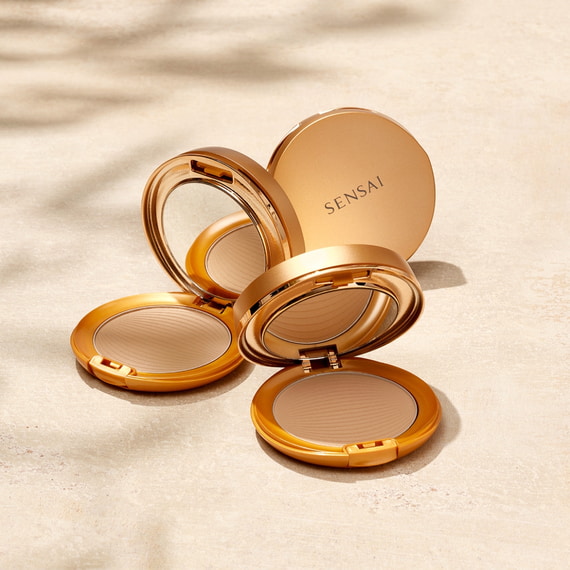 Natural Veil Compact