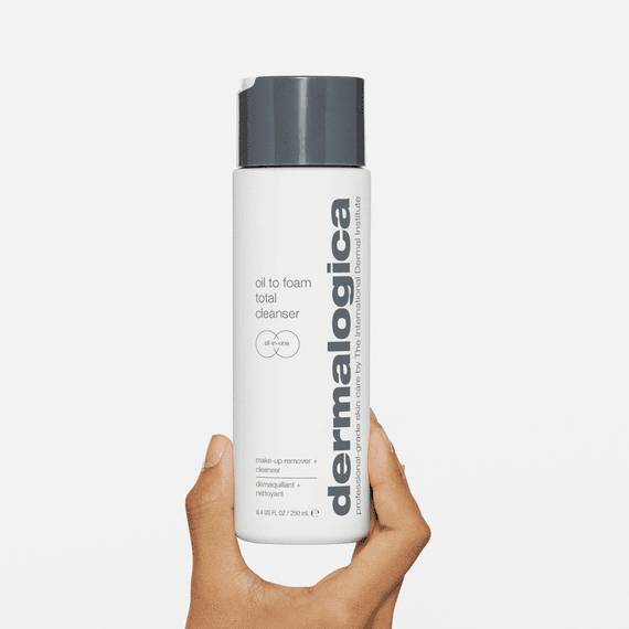 Oil to Foam Total Cleanser