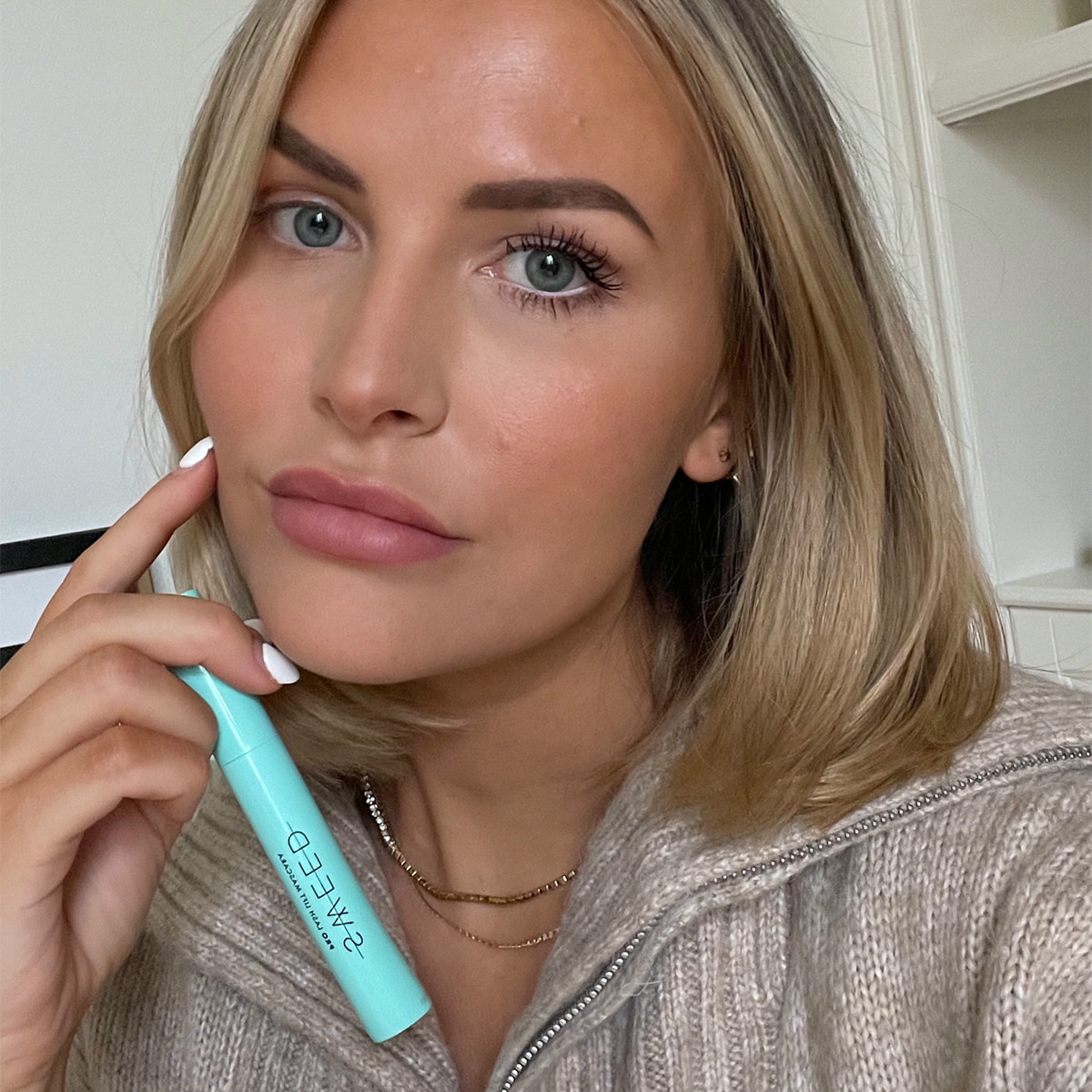 Cloud Mascara