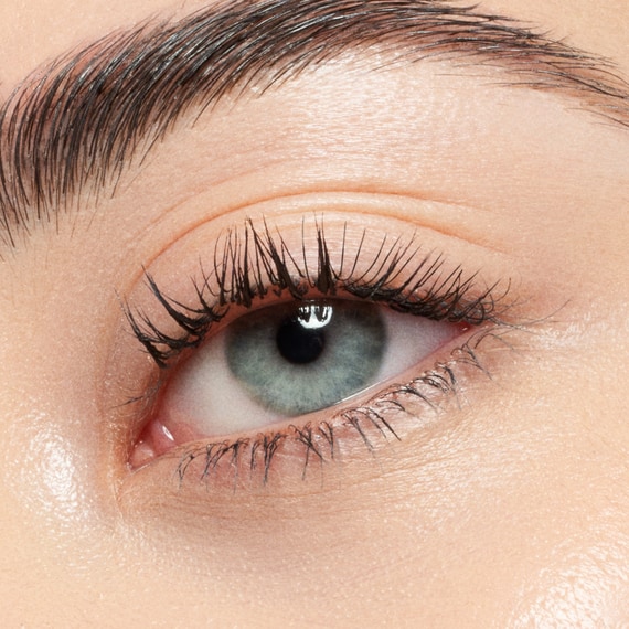 Go Big. Go Bold. 24H Wear Extreme False Lash Effect Mascara
