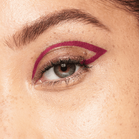 Line Creator Double Ended Liner - She's on fire
