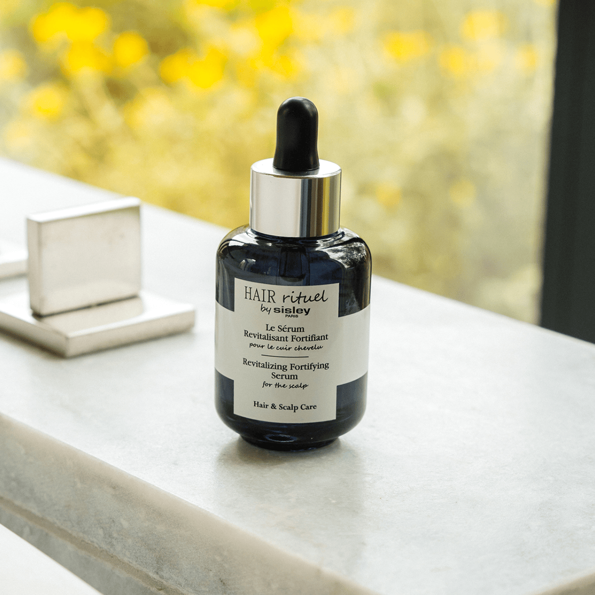 Le Sérum Revitalisant Fortifiant pour le Cuir Chevelu