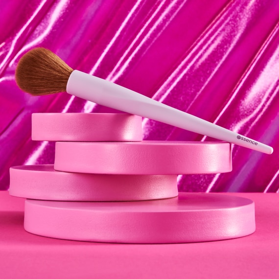 Blush & Highlighter Brush - 01 It's Glow Time