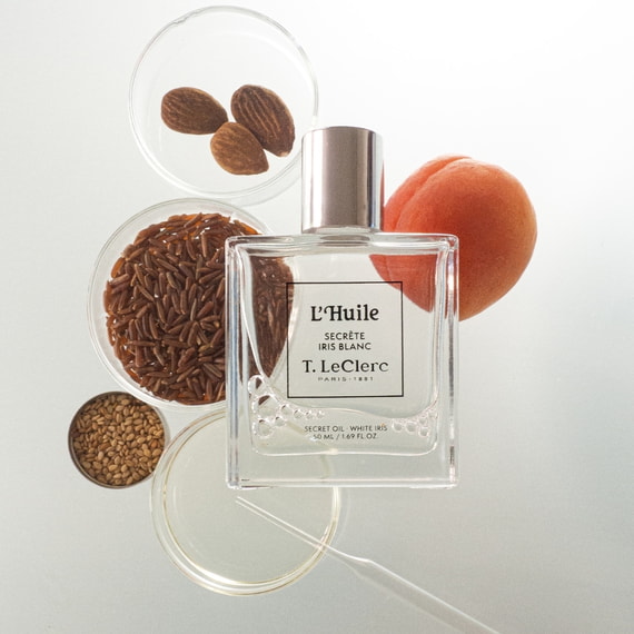 White Iris Secrete Dry Oil