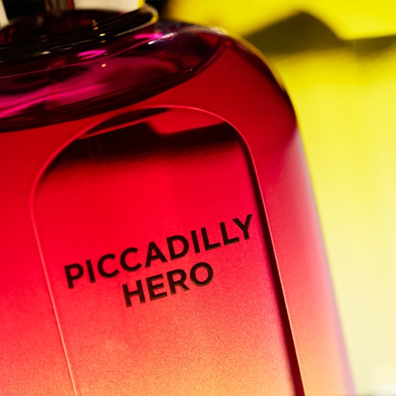 Piccadilly Hero Extrait De Parfum
