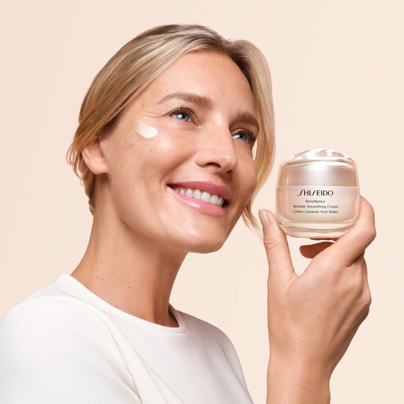 Wrinkle Smoothing Cream
