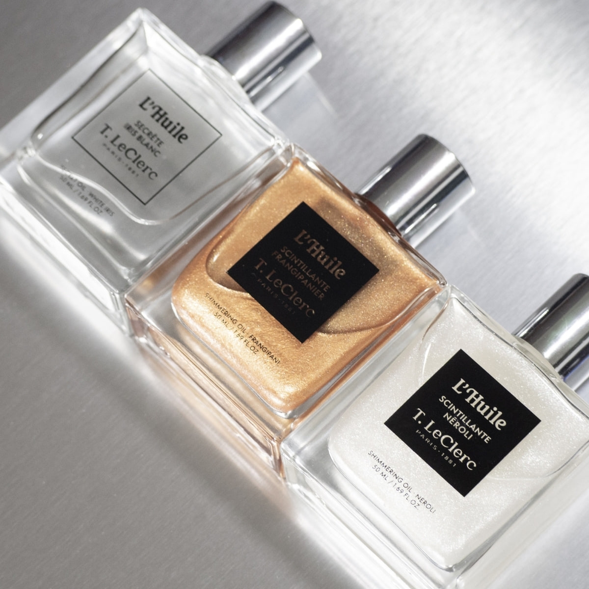 White Iris Secrete Dry Oil