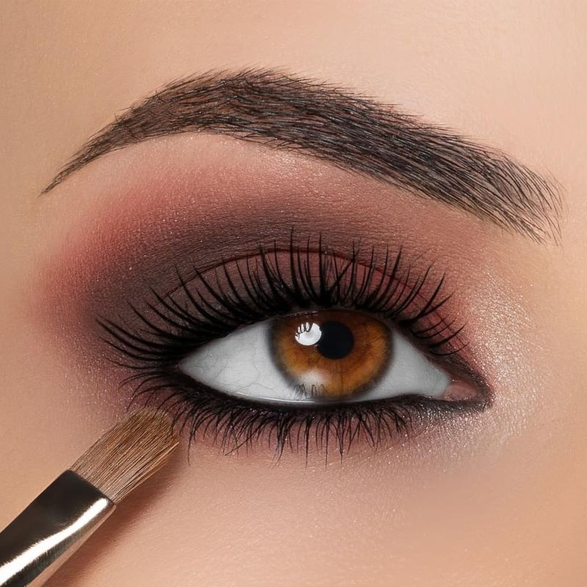 Eye brush for shading and smokey eyes 12