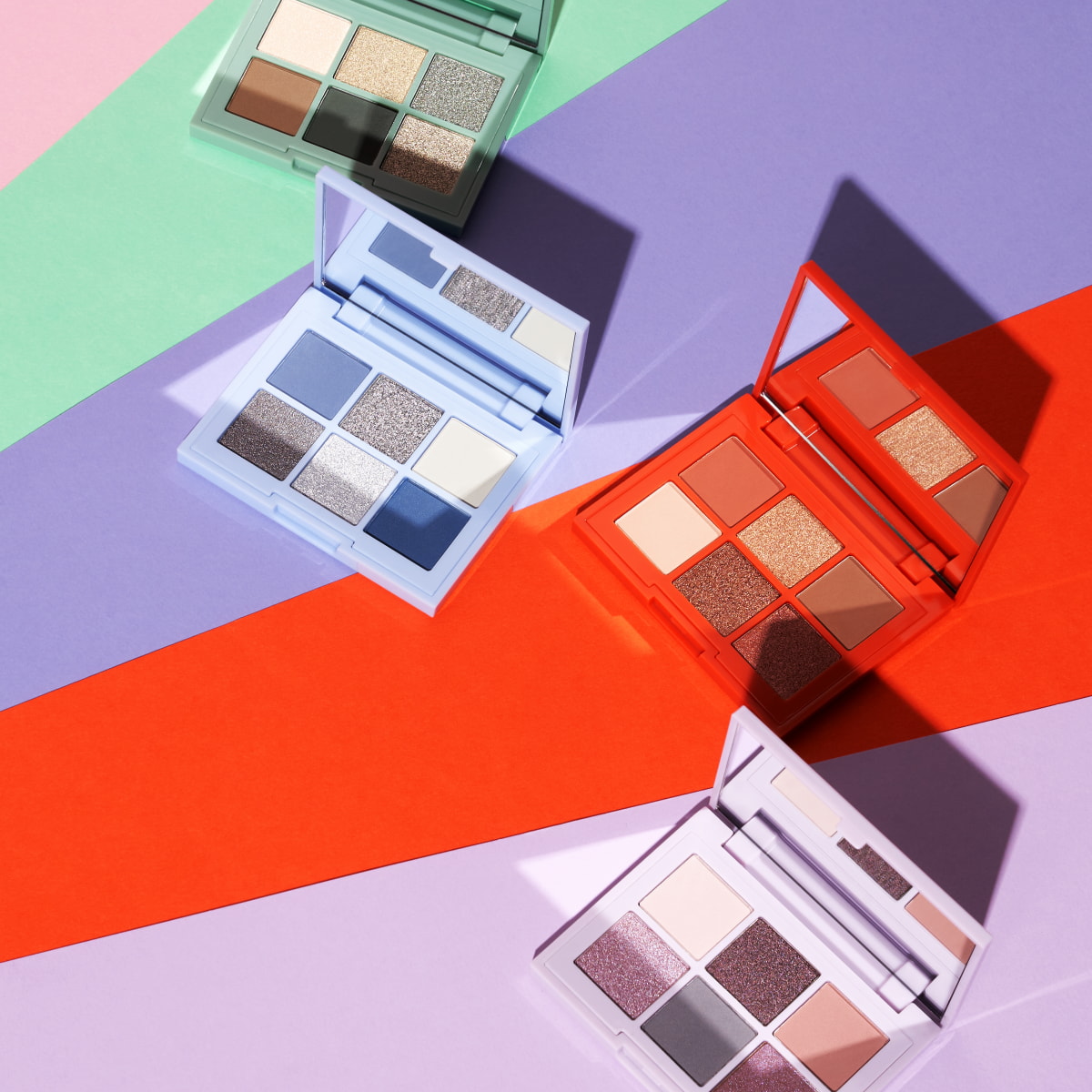 Dancing Green Eyeshadow Palette