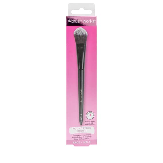 No. 1 Foundation Brush