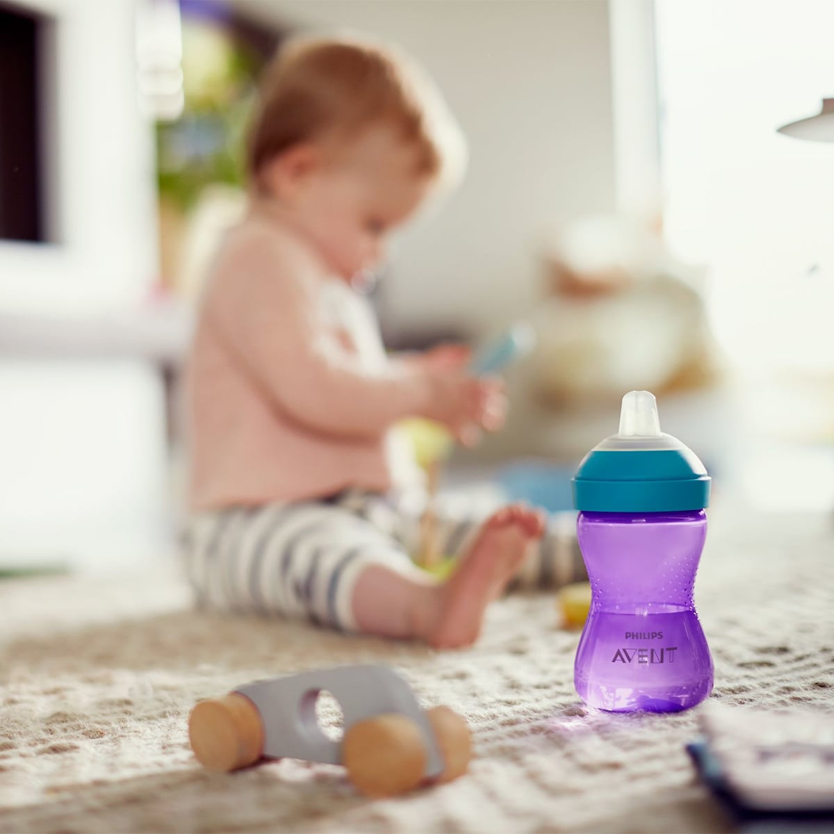Tasse à bec souple et résistante aux morsures