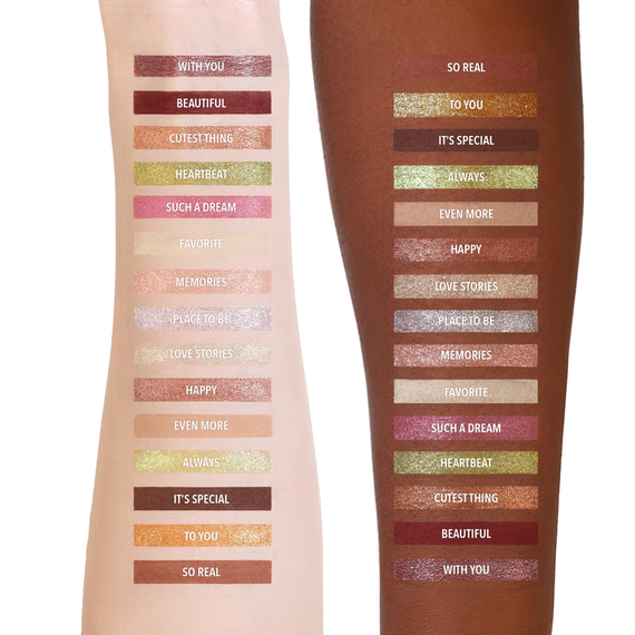A Moment With You Pressed Pigment Palette