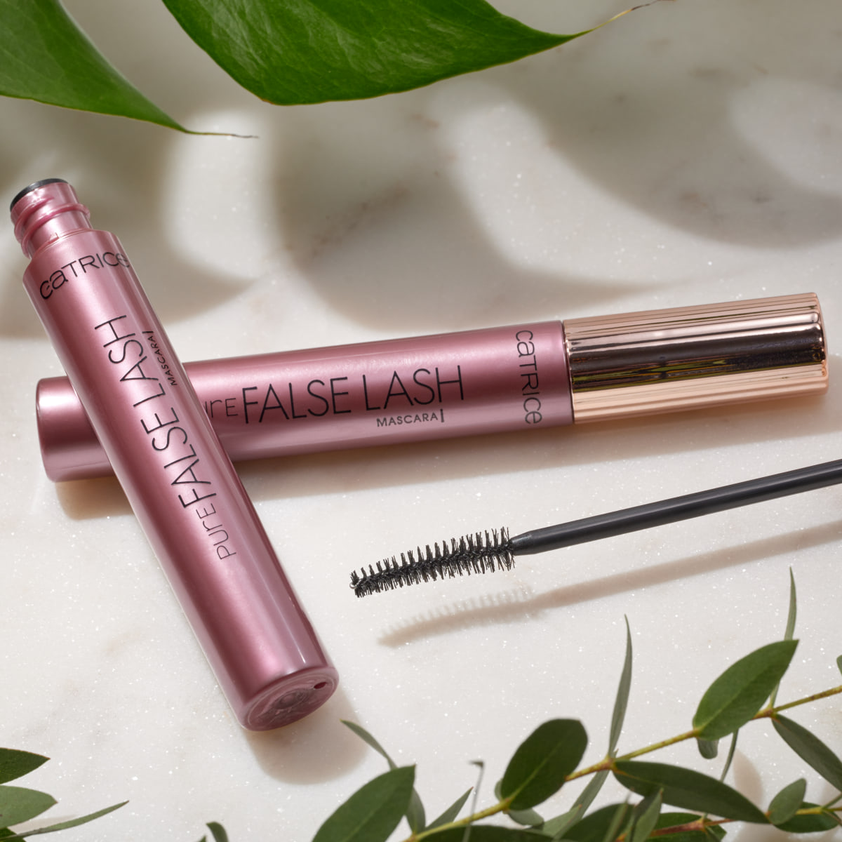 Pure False Lash Mascara - 010 Truly Black