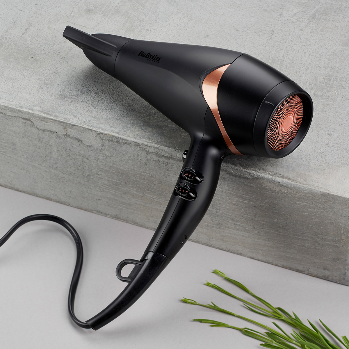 Hairdryer Bronze Shimmer 2200 W D566CHE