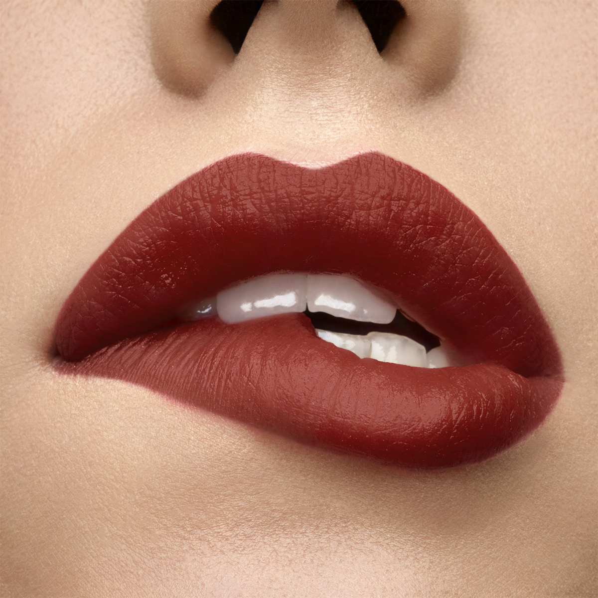 The Slim Glow Matte