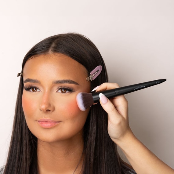 No. 12 Blush Brush