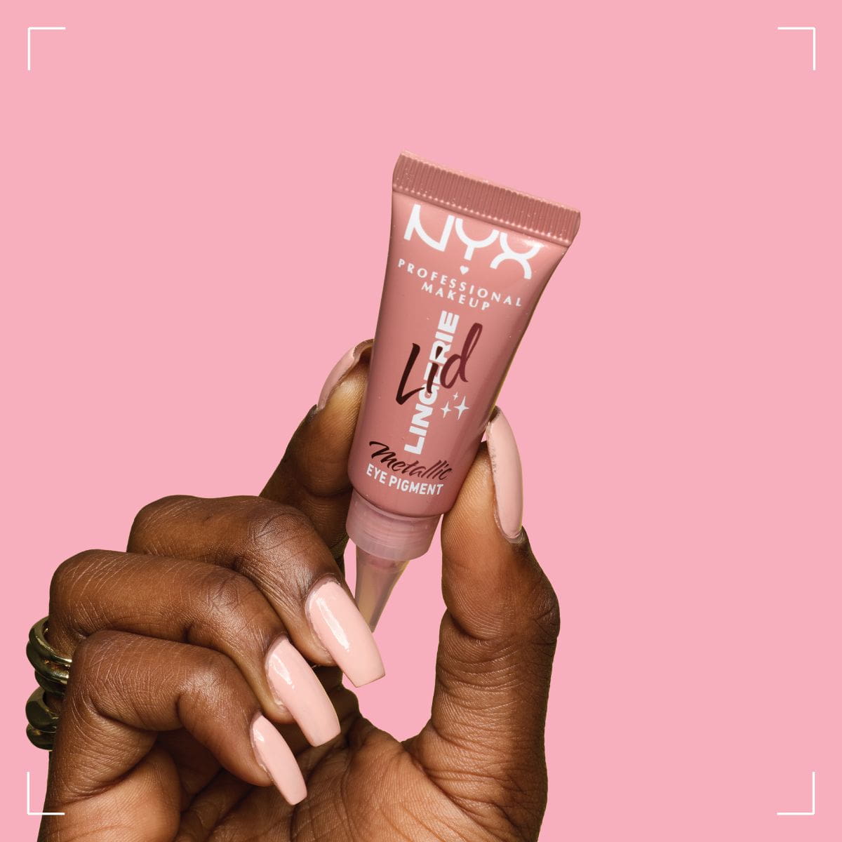 Lid Lingerie Cream Eye Pigment 04 - Risky Rosé