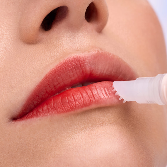 Wipe It Off Lip Tint Eraser - 010 Un-Tinted