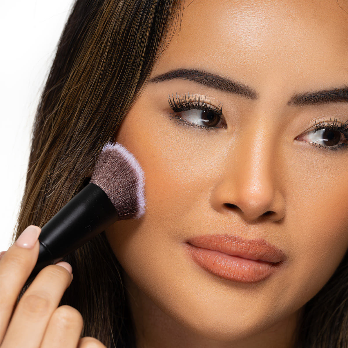No. 9 Angled Flat Top Foundation Buffing Brush