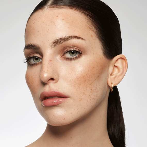 Holiday Skin Bronze & Glow Palette - 010 Out Of Office