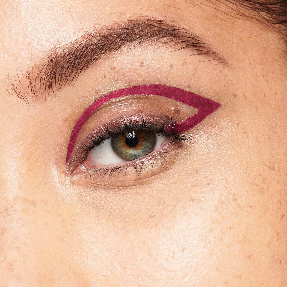 Line Creator Double Ended Liner - She's on fire