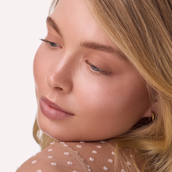 Soft Melt Liquid To Powder Eyeshadow